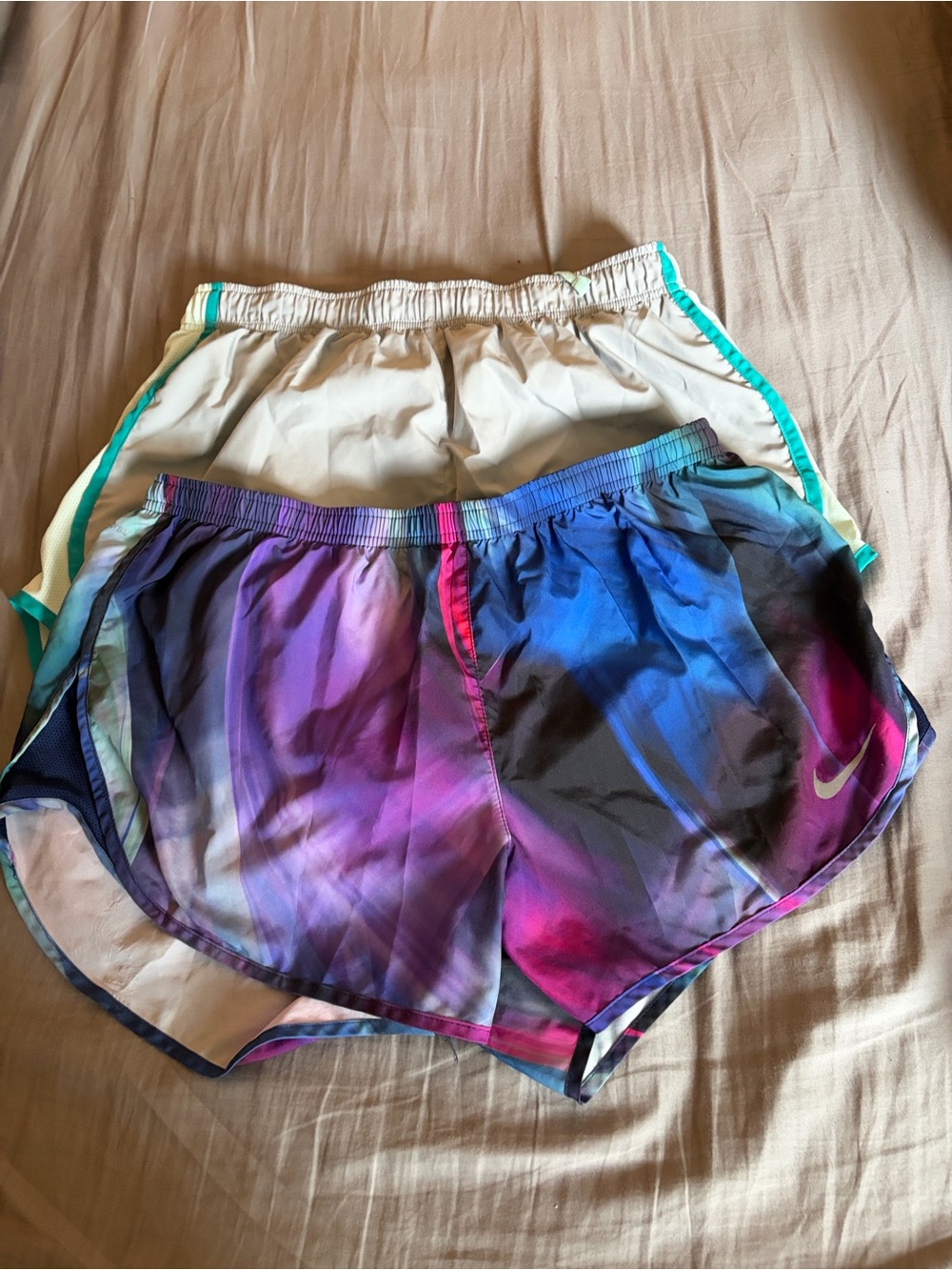 2 Nike Tempo Luxe Running Shorts Blue & Pink Women’s Large